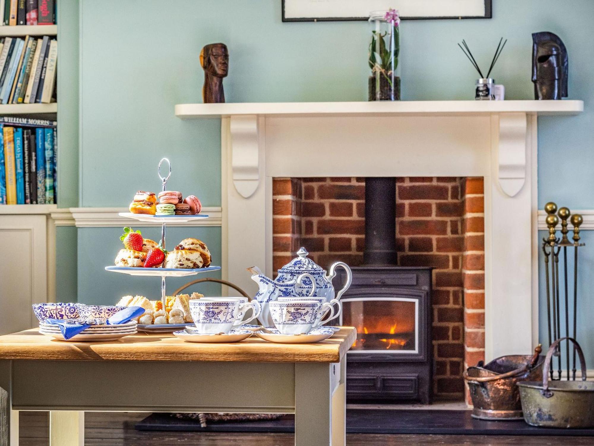 Hemblington Hall Arts And Leisure Ltd South Walsham Екстериор снимка